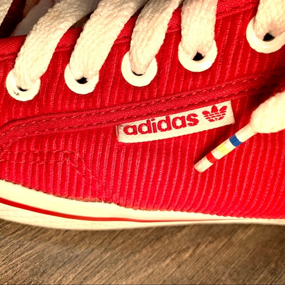 Rare Original Adidas Red Corduroy Sneakers - Picture 5 of 6